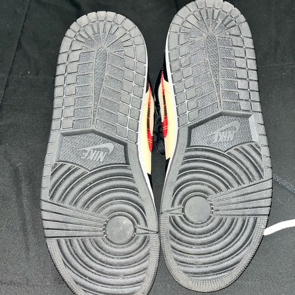 Air jordan 1 mid, Tartan Swoosh - Picture 3 of 3
